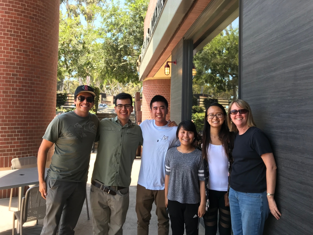 Dr. Thackray Lab Lunch Summer 2018